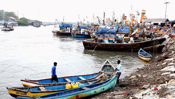 Cyclone Tauktae:సూర్యాపేటలో ఘోరం -పిడుగుపాటుకు ఇద్దరు బలి -తెలంగాణ, ఏపీలో భారీ వర్షాలు