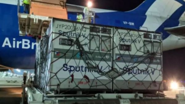 వ్యాక్సిన్ల కొరత: భారత్‌కు భారీ ఊరట -Hyderabadకు అతిపెద్ద లోడ్ -30లక్షల Sputnik V డోసులు