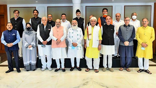 నియోజకవర్గాల పునర్విభజనతో కొత్త చిచ్చు: ఆ అఖిలపక్ష భేటీ..అంతరార్థమేంటీ: ఎవరికి బెనిఫిట్