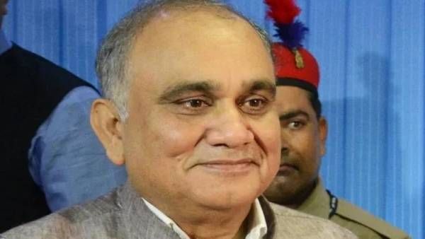 నూతన ఎన్నికల కమిషనర్‌గా అనూప్ చంద్ర పాండే నియామకం -యూపీ కేడర్ ఐఏఎస్, బీజేపీకి ఇష్టుడు