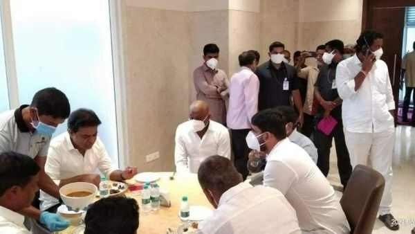 కేటీఆర్‌ను కలవడంపై కౌశిక్ రెడ్డి రియాక్షన్-చెవిలో అదే చెప్పానన్న కాంగ్రెస్ నేత-ఆ ప్రచారంలో నిజం లేదని...