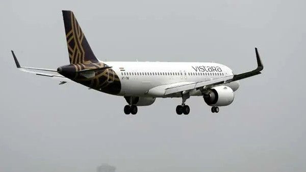 డెల్టా వేరియంట్ దెబ్బ: 24 దేశాలకు విమాన సర్వీసులను రద్దు చేసిన ఒమన్ -భారత కార్మికుల వెతలు