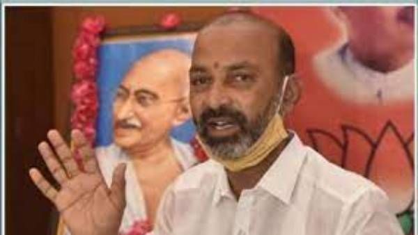 కాకతీయ శిల్ప కళా నైపుణ్యానికి నిదర్శనం: వెంకయ్య, మోడీ కృషి వల్లే: బండి సంజయ్