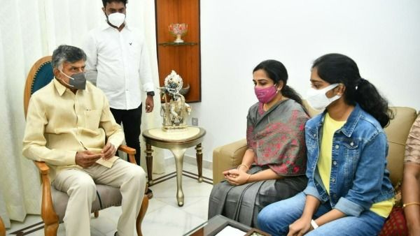 రాజమండ్రి జైల్లో దేవినేని ఉమకు ప్రాణహాని-గవర్నర్, అమిత్ షాకు భార్య అనుపమ లేఖలు