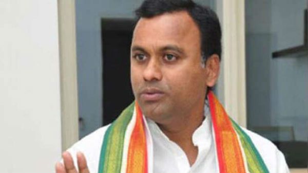 మునుగోడులో హైటెన్షన్... కోమటిరెడ్డి రాజగోపాల్ రెడ్డి అరెస్ట్... త్వరలోనే తామేంటో చూపిస్తామన్న ఎమ్మెల్యే...