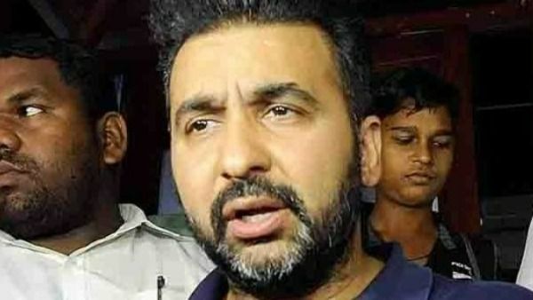 పోర్నోగ్రఫీ కేసు.. రాజ్ కుంద్రా తనను అరెస్ట్ చెయ్యకుండా పోలీసులకు భారీ లంచం ఇచ్చారని ఏసీబీకి మెయిల్