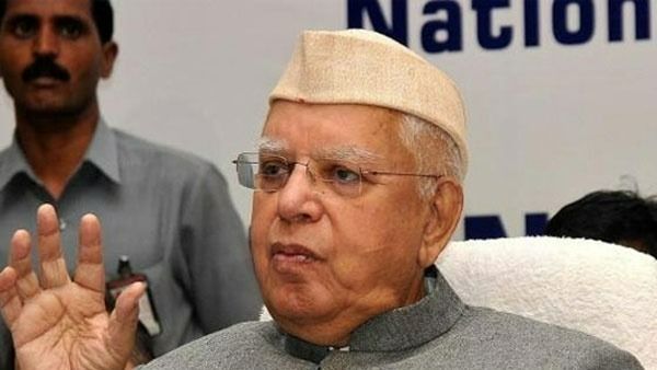 CM Seat: సీఎం కుర్చీకి వాస్తు దోషమా ?, మల్టీఫ్లెక్స్ థియేటర్ లో సినిమా ?, చరిత్రలో ఒకేఒక్కడు, రికార్డు !