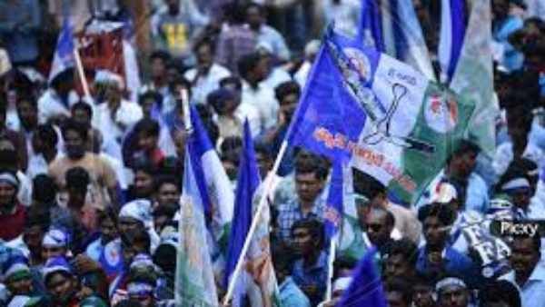 ఏలూరు కార్పొరేషన్‌‌లోనూ జగన్ హోరు -చంద్రబాబు చిత్తు, టీడీపీ 2, మిగతావన్నీ వైసీపీకే! -ఫలితాలివే..