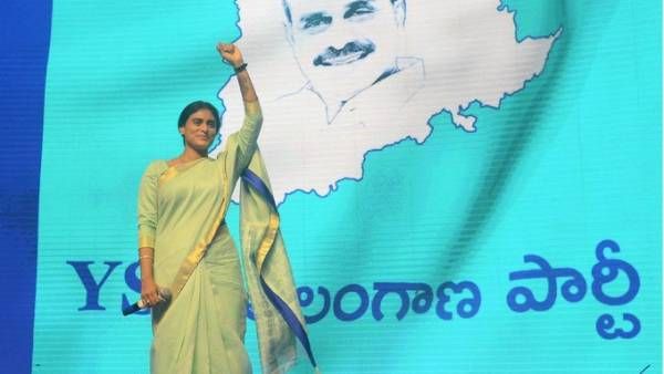 రేపు వనపర్తి జిల్లాకు వైఎస్ షర్మిల: తాడిపర్తిలో నిరుద్యోగ నిరాహార దీక్ష షురూ