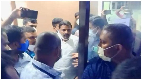 తీన్మార్ మల్లన్నపై సీసీఎస్ పోలీసుల కేసు -లాడ్జిలో వివాహేతర సంబంధం ఆరోపణల ఫలితం