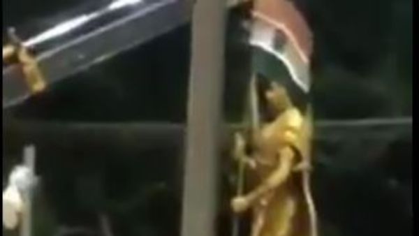 భరతమాత గుండెలపై గునపం, తాలిబన్లను మించిన వైకాపాబన్లు : విగ్రహం తొలగింపు రచ్చ