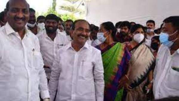 హుజురాబాద్ పాలిటిక్స్ : నేతల దండయాత్రతో కొత్త భయం, రాకండి మహాప్రభో అంటున్న జనం !!