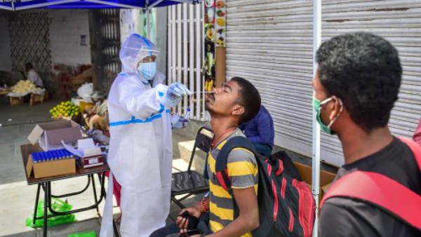 తెలంగాణలో 359 కరోనా కేసులు: ఇద్దరి మృతి