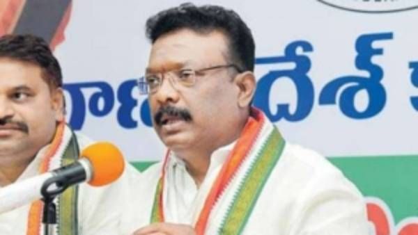 నయీమ్ కేసు దర్యాప్తులో జాప్యం ఎందుకు జరుగుతుంది: దాసోజు శ్రావణ్