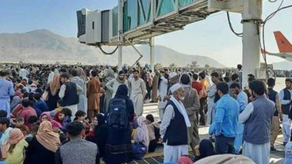 ఆప్ఘన్ పౌరులకు ఆపన్నహస్తం-భారత్ కొత్త రకం వీసా-బ్రిటన్ పాస్ పోర్ట్ మినహాయింపు