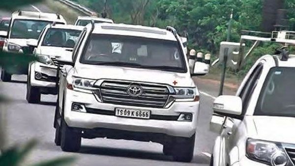 వామ్మో.. కుర్రొళ్లు మాములు కాదు, సీఎం కాన్వాయ్‌కే ఎదురెళ్లి.. ఆ బైక్ కూడా