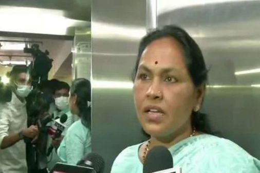 దేశం కోసం..ధర్మం కోసం: ఒవైసీని ఆఫ్ఘన్‌కు పంపించడం బెటర్: కేంద్రమంత్రి శోభా కరంద్లాజె