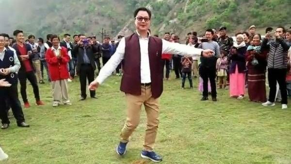 వీడియో: కేంద్రమంత్రి కిరణ్ రిజిజు సంప్రదాయ నృత్యం అదుర్స్: మెచ్చుకున్న ప్రధాని మోడీ