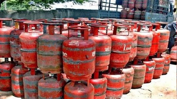 షాకింగ్ న్యూస్: పెరగనున్న సిలిండర్ ధర..? 57 శాతం అట..