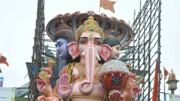 వాట్ నెక్ట్స్: నిమజ్జనంపై సర్కార్ అంతర్మథనం.. సుప్రీంను ఆశ్రయించే యోచన..?