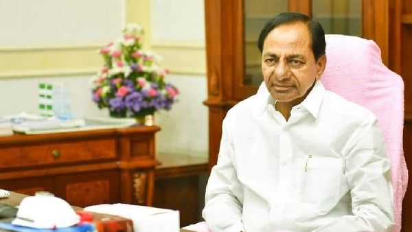 వర్ష బీభత్సం: ఢిల్లీ నుంచి సీఎం కేసీఆర్ రివ్యూ.. సహాయక చర్యలు