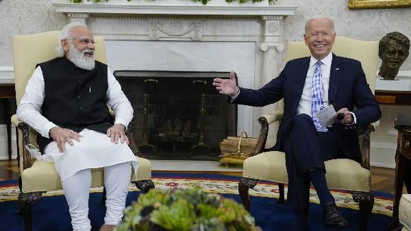 Modi-Biden Meet:ప్రధానితో జోకులు పేల్చిన అమెరికా అధ్యక్షుడు..నవ్వు ఆపుకోలేరు..!!