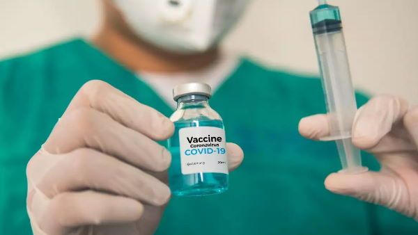 నర్సు చెప్పింది విని అతను షాక్... కోవిడ్ వ్యాక్సిన్ కోసం వెళ్తే ఆ వ్యాక్సిన్ వేశారు...