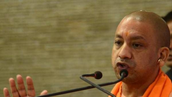 కదిలిన తేనెతుట్టే.. కోల్‌కతా ఫ్లై ఓవర్ యూపీ సర్కార్ నిర్మించినట్టు యాడ్..