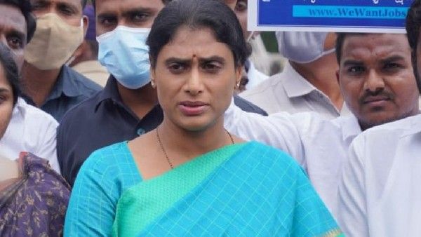 దీక్షతోనే ప్రభుత్వంలో కదలిక.. వెంటనే మంత్రులు వాలారు: షర్మిల విసుర్లు