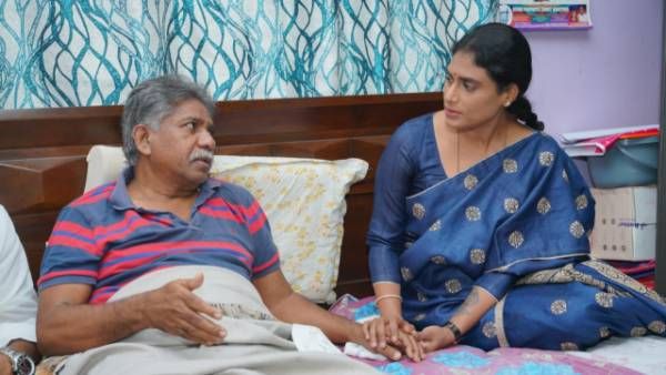 మందకృష్ణ మాదిగ ఇంటికి వెళ్లిన వైఎస్ షర్మిల: ఆరోగ్యంపై ఆరా: తుంగతుర్తి సభకు ఆహ్వానం..