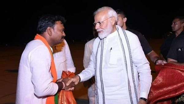 బద్వేలు బీజేపీ అభ్యర్దిగా సురేష్ : టీడీపీ ఓట్ బ్యాంకుపైనే గురి : పవన్ రూటు అటే- ఢిల్లీకి రిపోర్ట్..!!