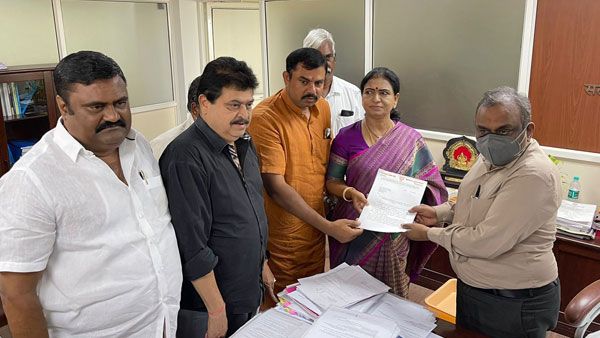 Huzurabad By-poll: వీవీ ప్యాట్ల తరలింపుపై భగ్గుమన్న డీకే అరుణ; ఎస్ఈసీకి ఫిర్యాదు