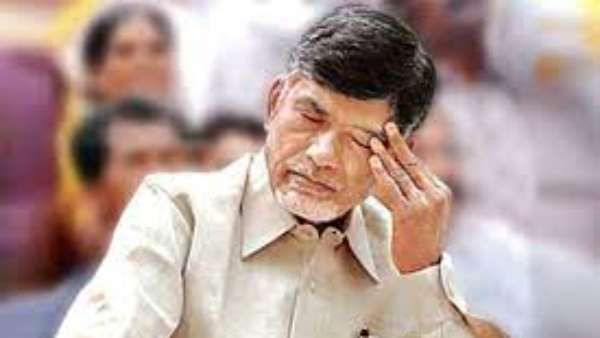 చంద్రబాబు టెక్నాలజీలో వెనకబడ్డారా? వైసీపీ క్లాప్ కార్యక్రమం తర్వాత టీడీపీ ఫ్లాప్ షో పై చర్చ!!