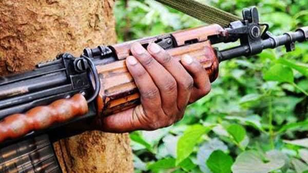 Telangana: ములుగు జిల్లాలో భీకర ఎన్‌కౌంటర్: పలువురు మావోయిస్టులు మృతి?