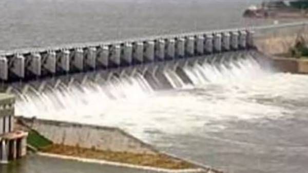 పాలమూరు రంగారెడ్డి ఎత్తిపోతలకు ఎన్జీటీ బ్రేక్ .. తెలంగాణా సర్కార్ కు షాక్; జగన్ ఇచ్చిన ఝలక్ !!