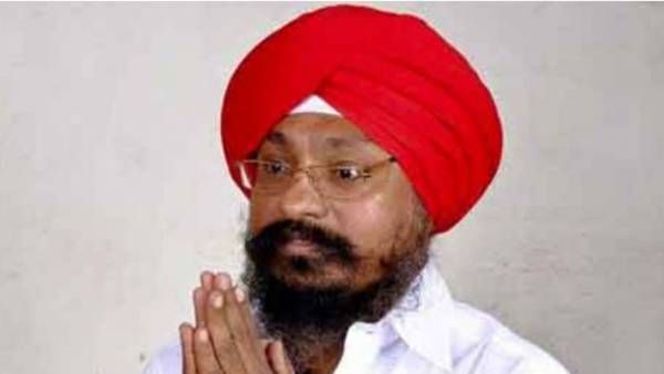 ఉద్యమ ద్రోహులకు అందలం: టీఆర్ఎస్ పార్టీకి కరీంనగర్ మాజీ మేయర్ రవీందర్ సింగ్