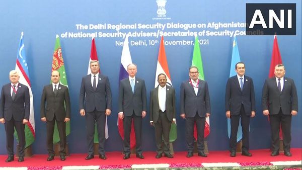 ఆప్ఘనిస్తాన్‌పై ఫోకస్ పెట్టిన అజిత్ ధోవల్: ఏడు దేశాల భద్రతాధికారులతో ట్రబుల్ షూటర్ కీలక భేటీ