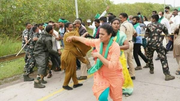 జగన్ తప్పు చేస్తున్నారా ? అమరావతి పాదయాత్రను అడ్డుకుంటే-రాజకీయంగా నష్టమెవరికి ?