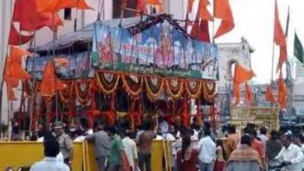 భాగ్యలక్ష్మీ ఆలయానికి పోటెత్తిన భక్తులు: ఎందుకంటే.. దీపావళి సమయంలోనే ఇలా..