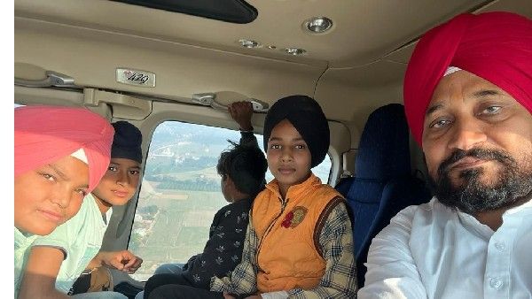 పిల్లలతో హెలికాప్టర్‌లో పంజాబ్ సీఎం చన్నీ రైడ్.. డెవలప్ మెంట్ లక్ష్యం అని ప్రకటన