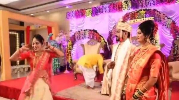 వావ్.. వదిన... మీ డ్యాన్స్ సూపర్.. నెటిజన్ల ఫిదా