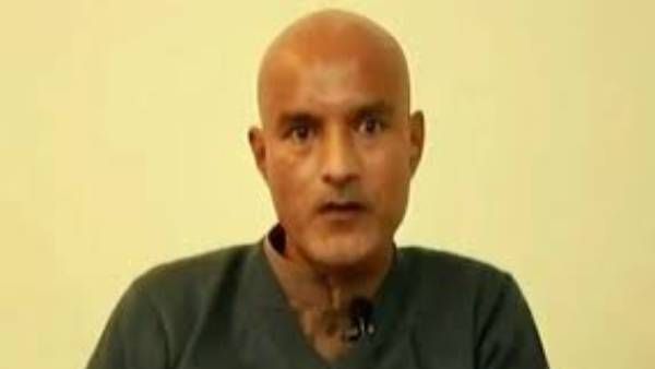 కుల్‌భూషణ్‌ జాదవ్‌కు స్వల్ప ఊరట: అప్పీల్‌కు వెళ్లేందుకు అనుమతి, పాక్ పార్లమెంట్ చట్టం