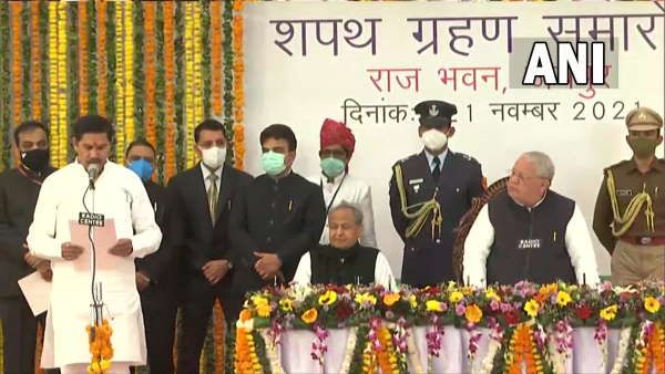 రాజస్థాన్ మంత్రివర్గంలోకి 15 కొత్త ముఖాలు, ఐదుగురు సచిన్ పైలట్ వర్గం, అంతా ఓకే