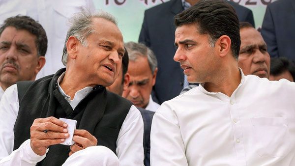 రాజస్ధాన్ కాంగ్రెస్ లో గెహ్లాట్, పైలట్ రాజీ- త్వరలో కేబినెట్ మార్పులు-యువనేతకు ఢిల్లీ పదవి