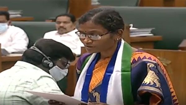 శాసన సభ్యురాలిగా బద్వేలు సుధ ప్రమాణం: వైసీపీ ఎమ్మెల్యేల్లో కుప్పం, నెల్లూరు జోష్