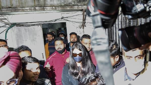 పనామా పేపర్స్: ఐశ్వర్యరాయ్‌ను ఐదు గంటలపాటు విచారించిన ఈడీ