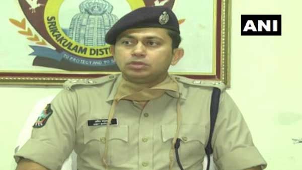 తరుముకొస్తున్న జావద్ తుపాను.!ఉత్తరాంధ్రాకు ముప్పు.!అప్రమత్తమైన జిల్లా ఎస్పీ అమిత్ బర్థార్