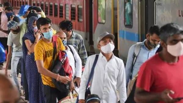 వచ్చే ఏడాది ఫిబ్రవరిలో దేశంలో కరోనా థర్డ్ వేవ్: ఒమిక్రాన్ వ్యాప్తిపై ఐఐటీ కాన్పూర్ తాజా అధ్యయనం