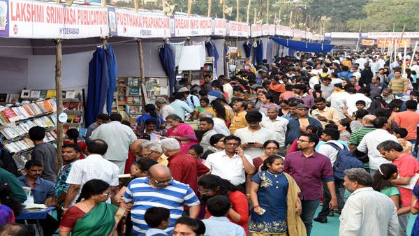 బుక్ ఫెయిర్ బ్యాక్.. 10 రోజులు ఓపెన్, ఒమిక్రాన్ దడ నేపథ్యంలో..