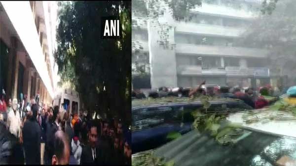 లుథియానా కోర్టులో భారీ పేలుడు: ఇద్దరు మృతి, మరో నలుగురికి తీవ్రగాయాలు, భవనం ధ్వంసం